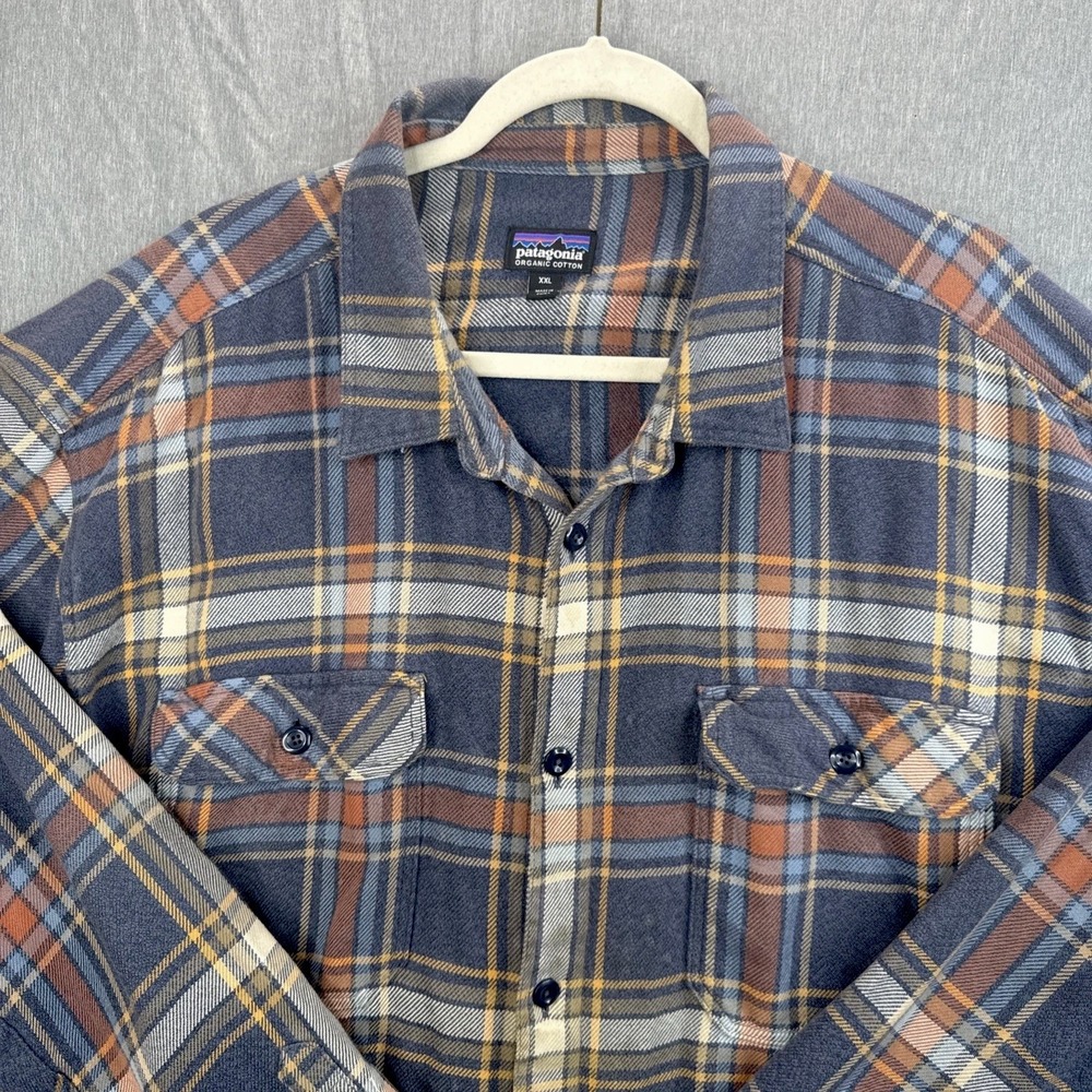 Patagonia Men's XXL Flannel Shirt Plaid Blue Yellow Brown Button Down Outdoors